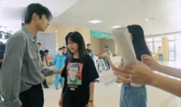 吃瓜爱娱乐,揭秘娱乐圈幕后故事