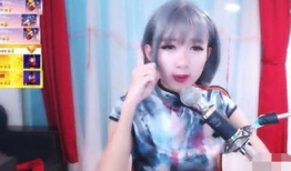 女主播直播掉胸视频